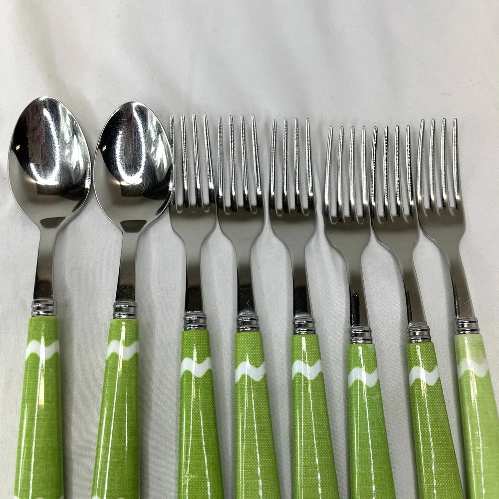 Sabre Green White cutlery Made in France 18/10 stainless steel, set of 8 pieces